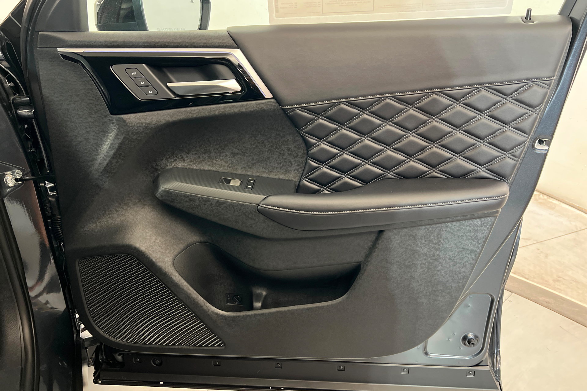 New 2026 Nissan Rogue Platinum AWD/4WD image 23
