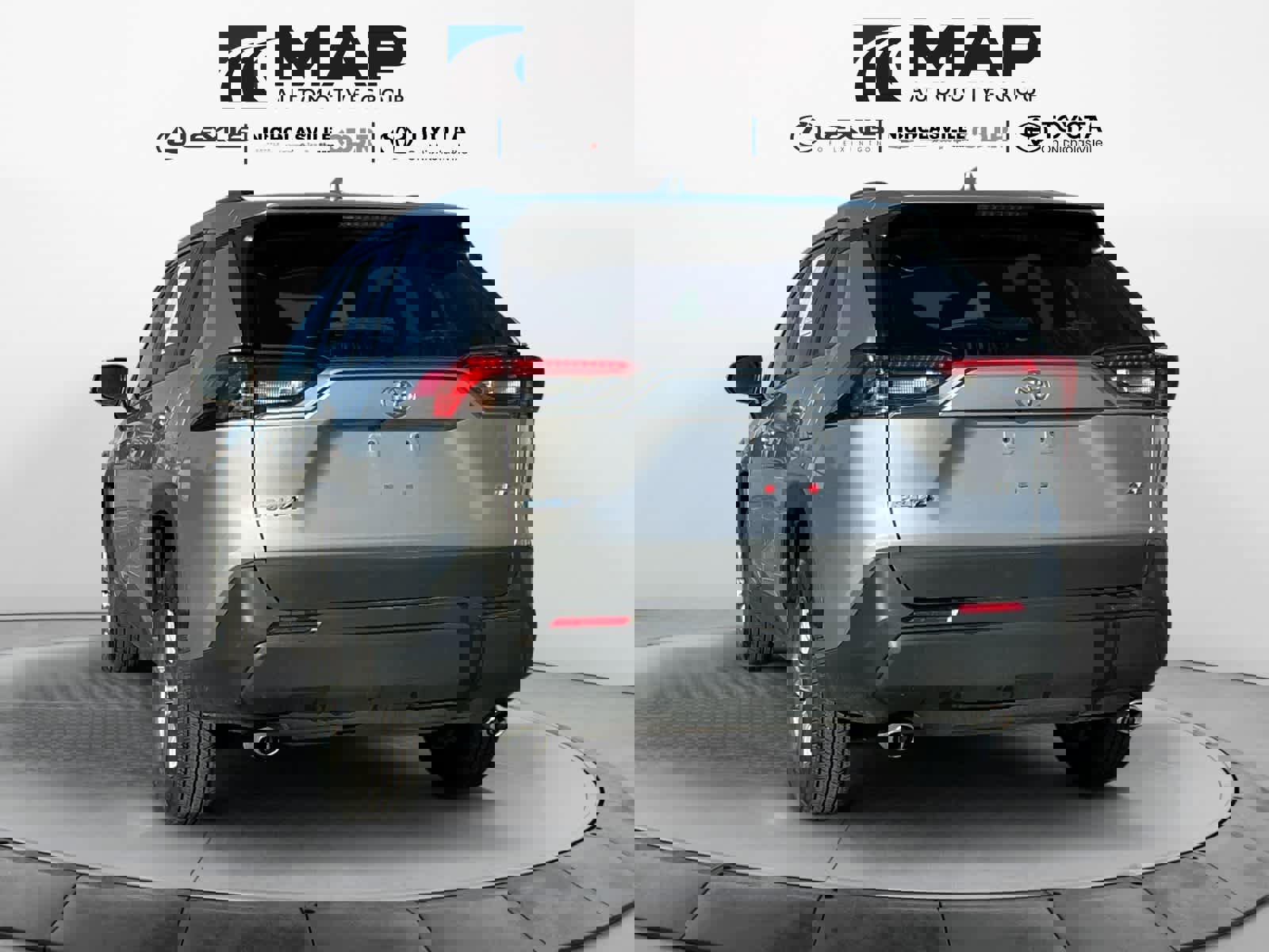 Used 2024 Toyota RAV4 XLE image 3