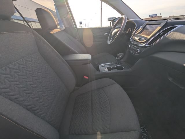 Used 2024 Chevrolet Equinox LT FWD image 4