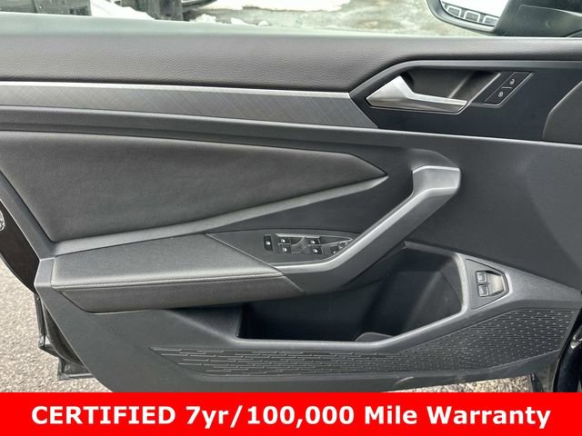 Used 2024 Volkswagen Jetta SE image 14