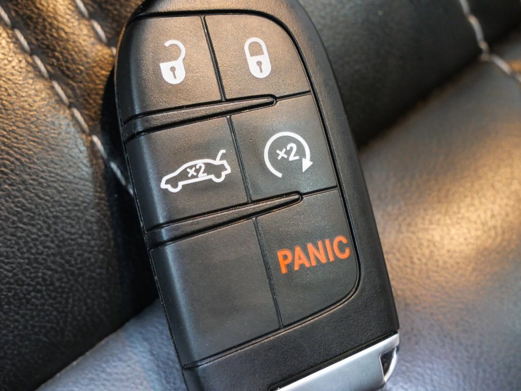 Used 2023 Chrysler 300 S image 26