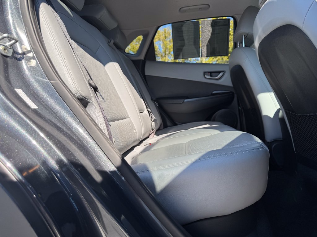 Used 2018 Hyundai Kona Limited FWD image 14