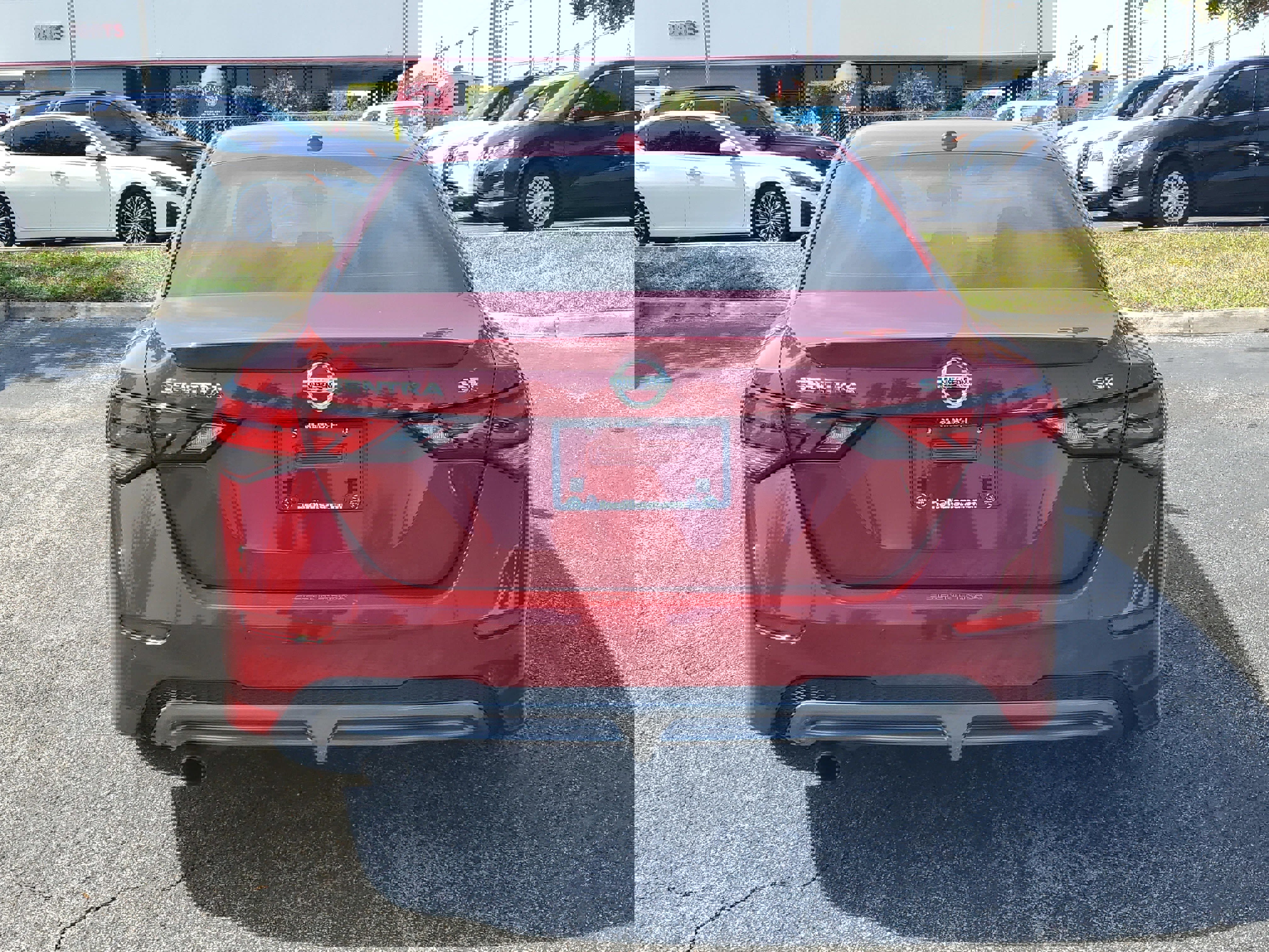 Certified 2023 Nissan Sentra SR image 5