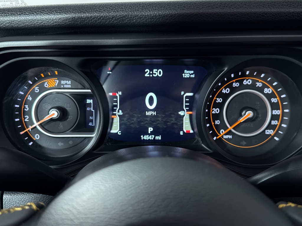 Used 2024 Jeep Wrangler Sport AWD/4WD image 13