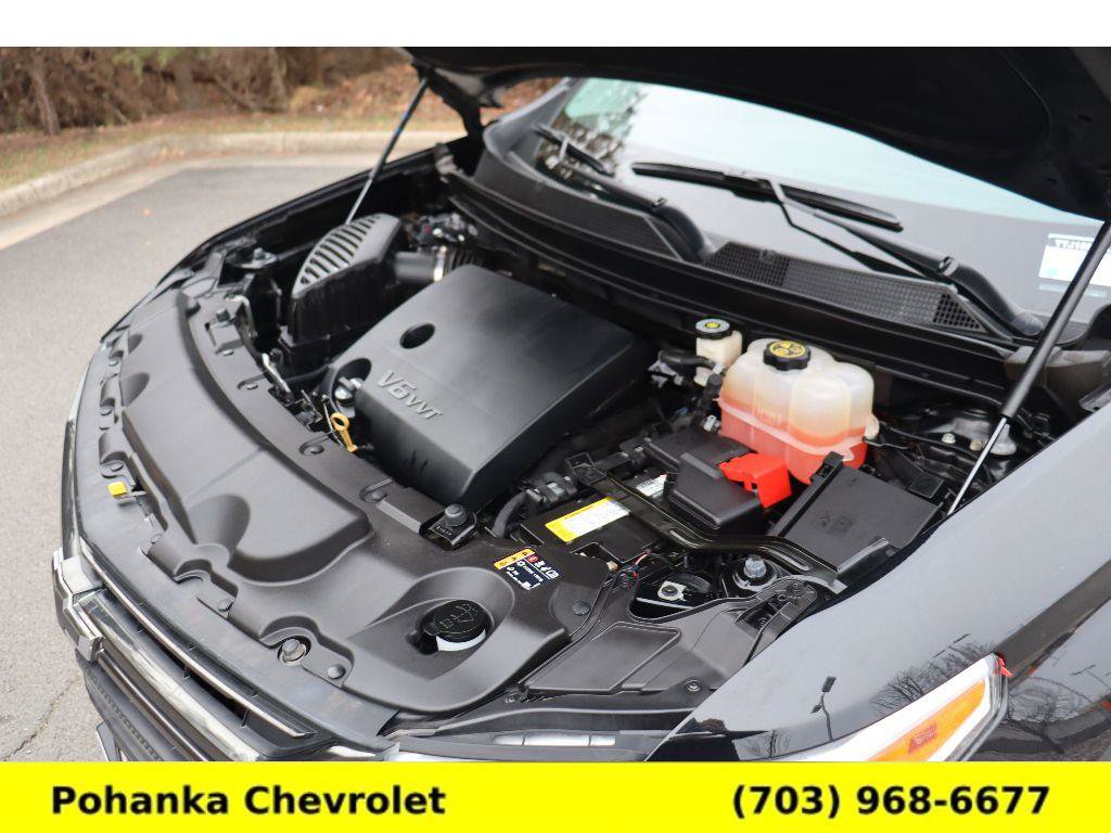 Used 2021 Chevrolet Traverse RS w/ LPO, Roadside Safety Package image 32