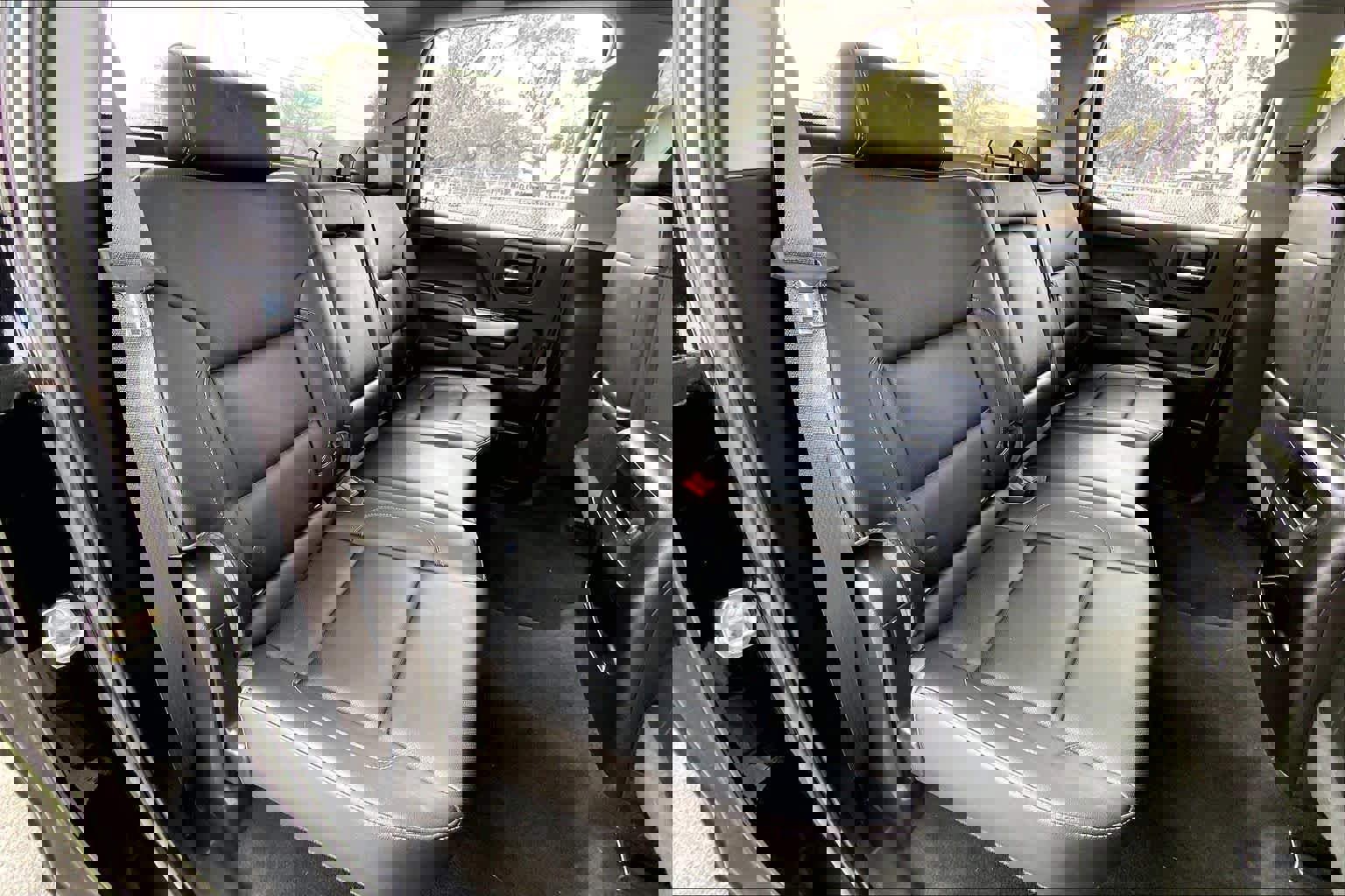 Used 2017 Chevrolet Silverado 2500 LTZ w/ Midnight Edition image 18