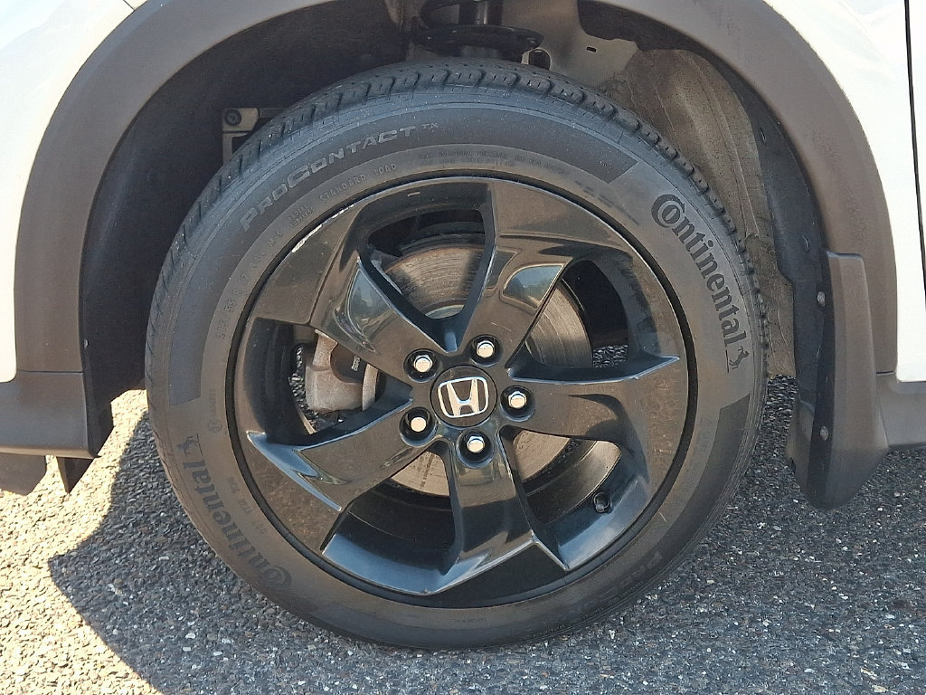 Used 2016 Honda HR-V EX image 11