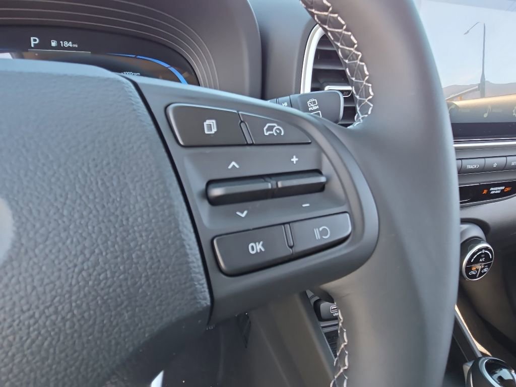 New 2026 Hyundai Venue SEL FWD image 18
