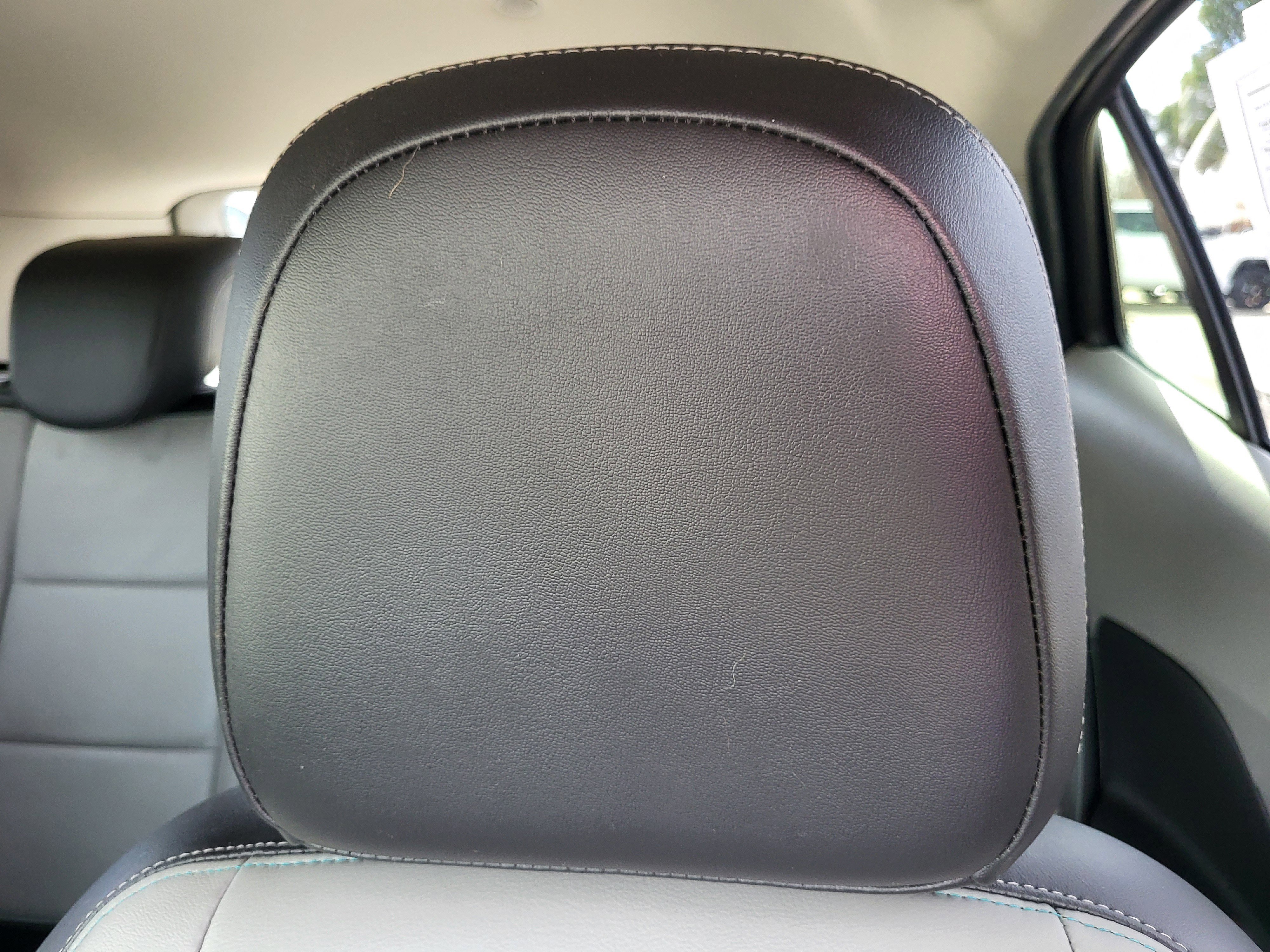 Used 2016 Buick Encore Leather image 17