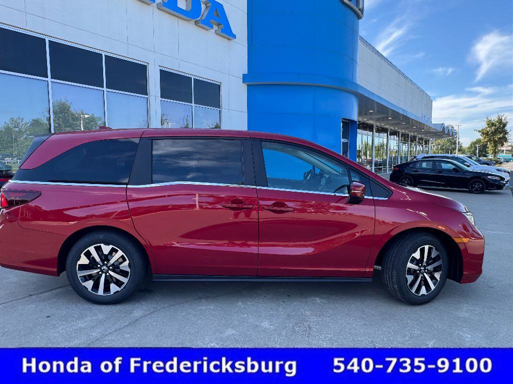 Certified 2026 Honda Odyssey EX-L image 12