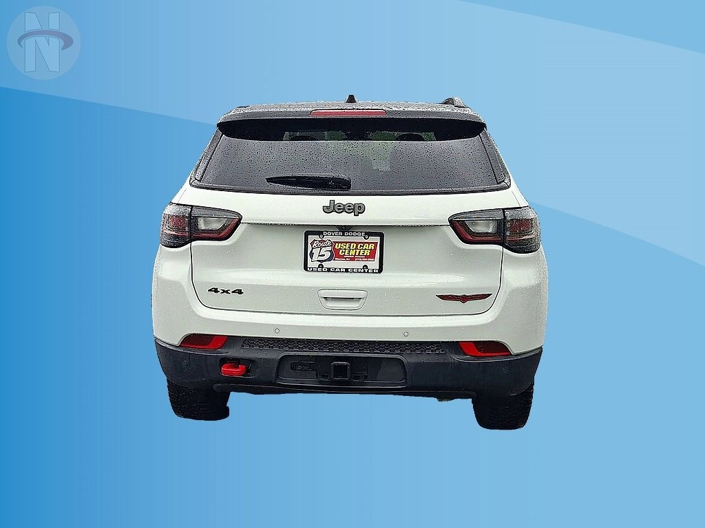 Used 2025 Jeep Compass Trailhawk w/ Trailhawk Elite Group AWD/4WD image 7