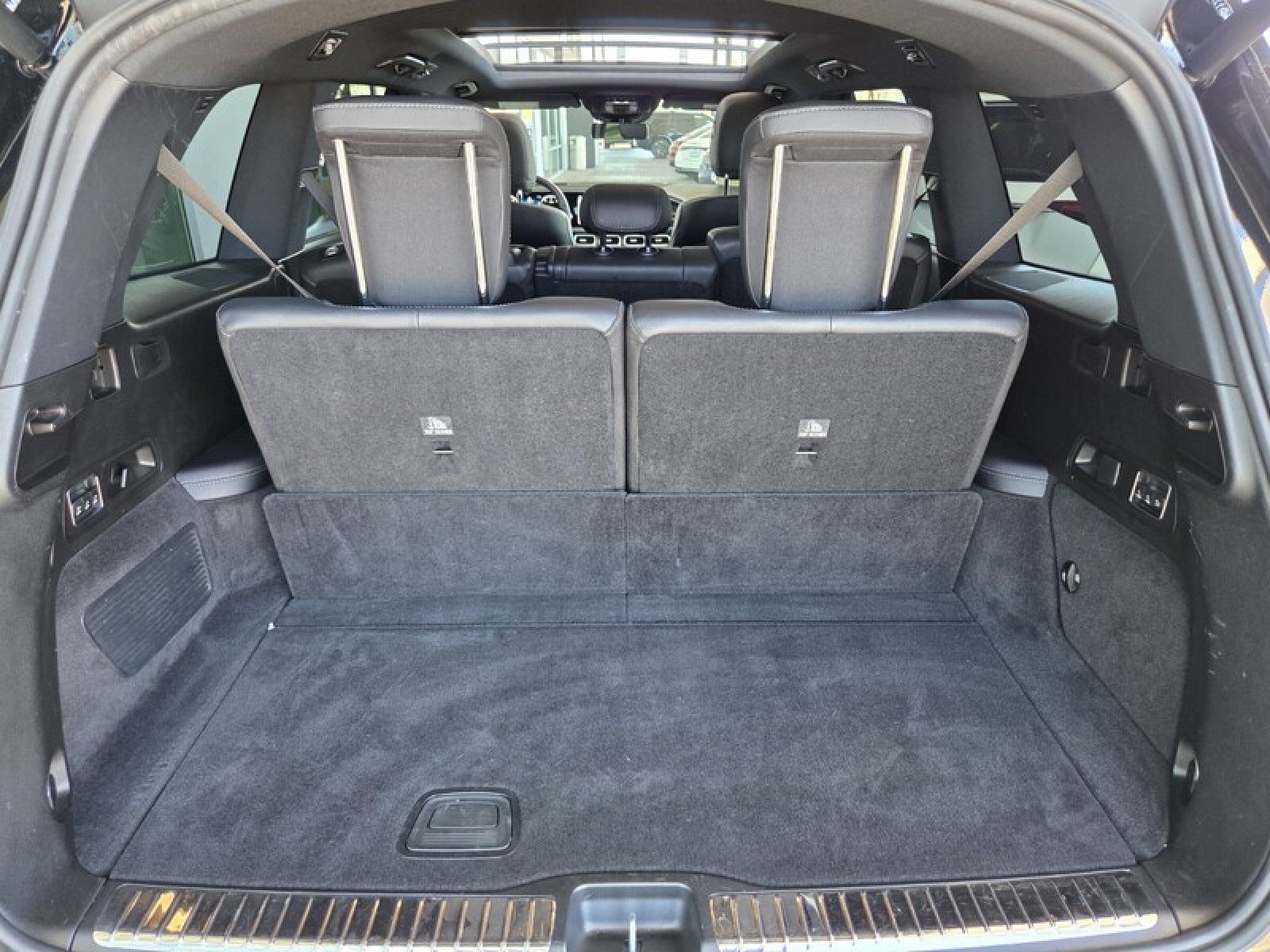 Certified 2022 Mercedes-Benz GLS 450 4MATIC w/ AMG Line Exterior image 18