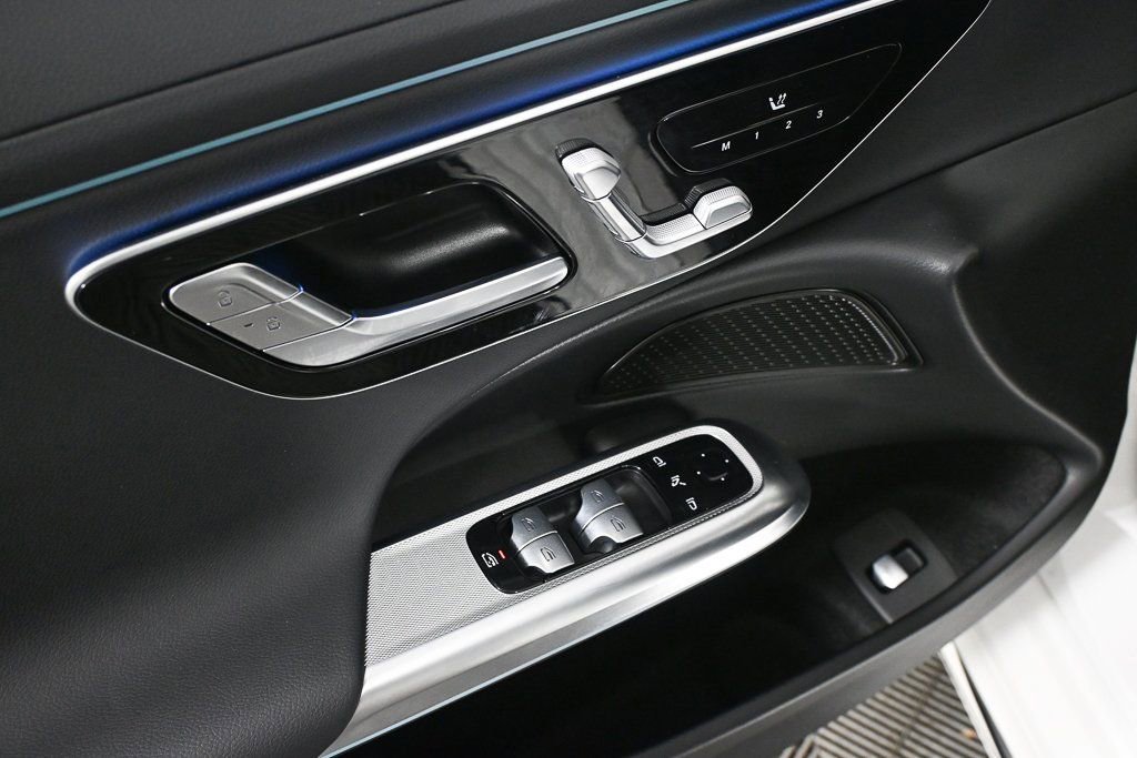 Certified 2025 Mercedes-Benz E 350 Sedan image 8