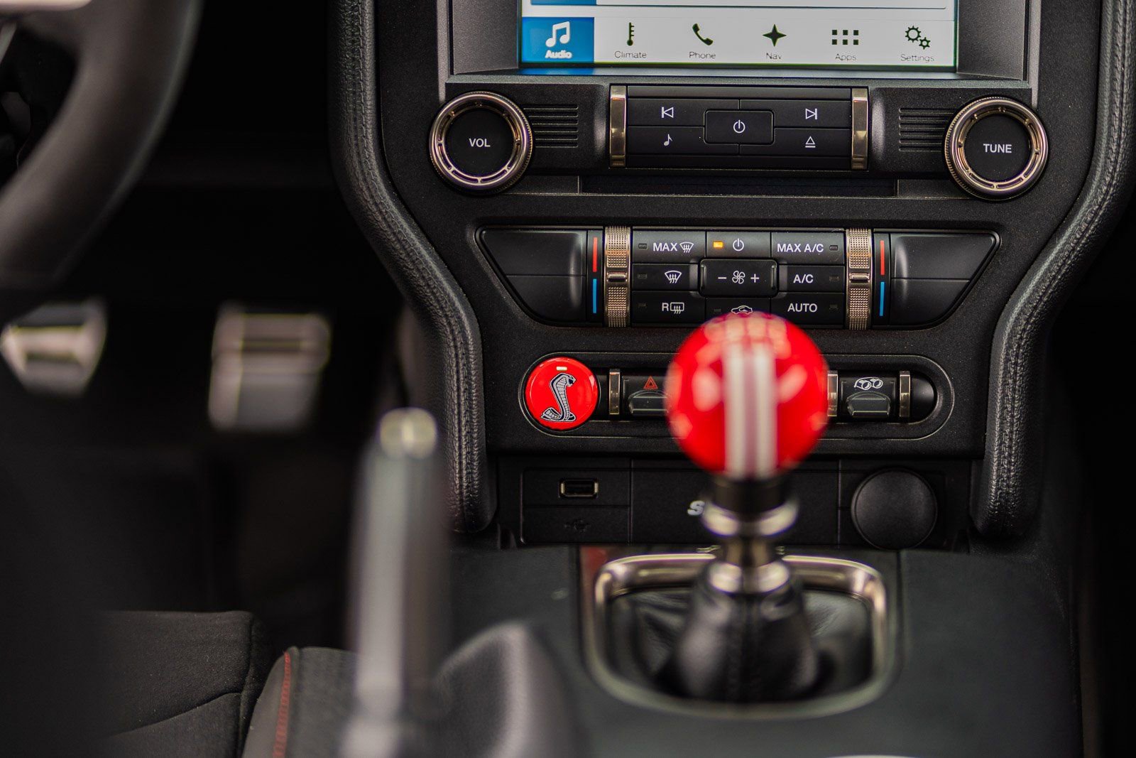 Used 2017 Ford Mustang Shelby GT350R w/ GT350R Equipment Group 920A image 25