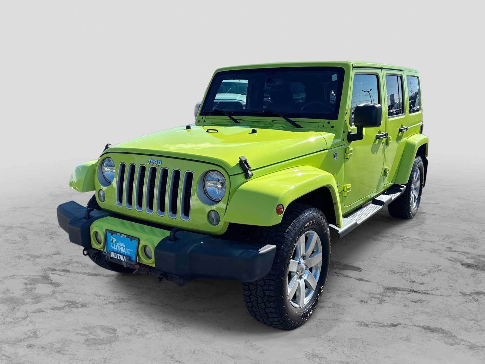 Used 2016 Jeep Wrangler Unlimited Sahara w/ Connectivity Group AWD/4WD image 1