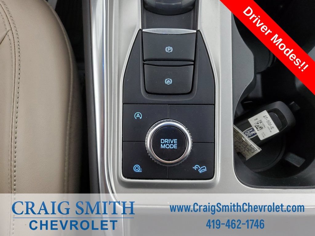 Used 2022 Ford Explorer XLT w/ Equipment Group 202A AWD/4WD image 9