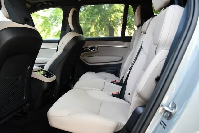 Certified 2026 Volvo XC90 B6 Plus AWD/4WD image 20