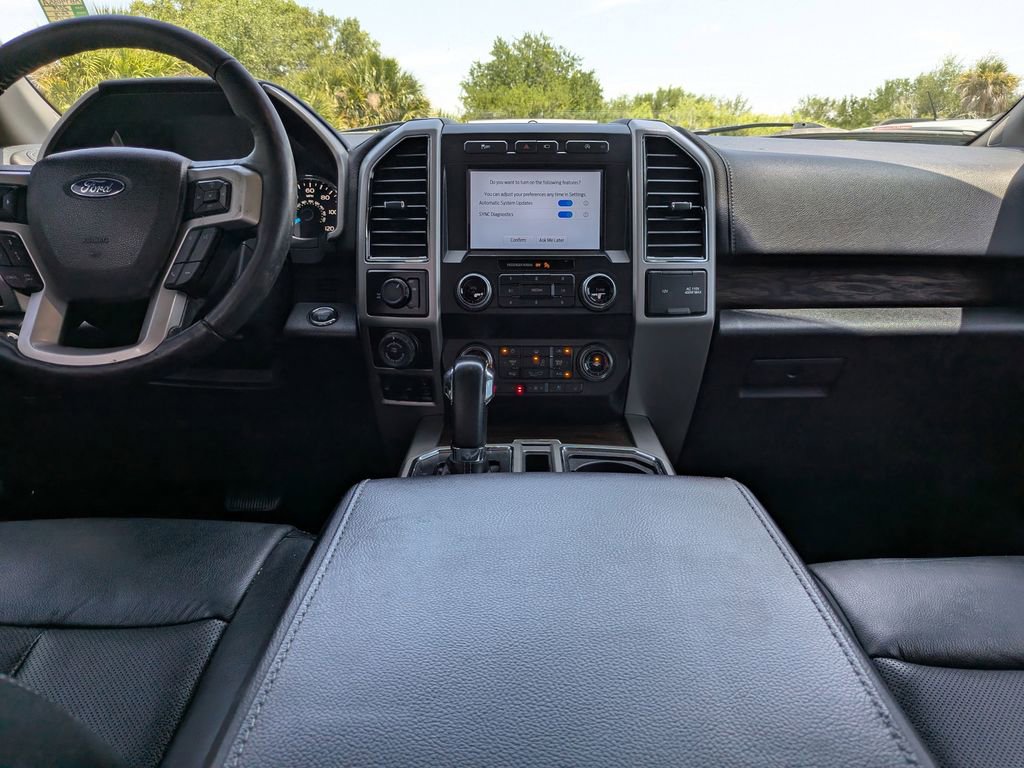 Used 2019 Ford F150 Lariat w/ Equipment Group 502A Luxury RWD image 17