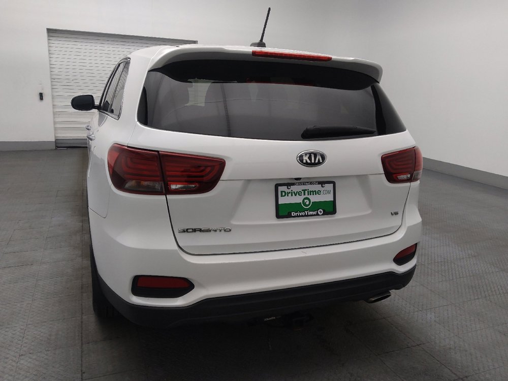 Used 2020 Kia Sorento LX image 6