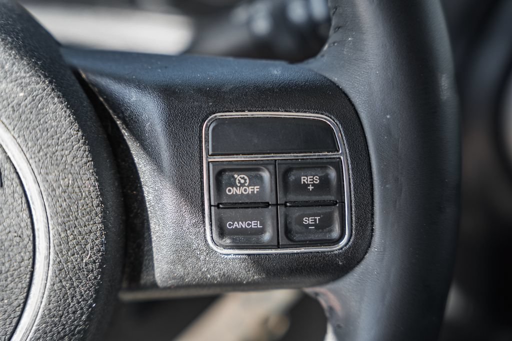 Used 2016 Jeep Wrangler Sport w/ Quick Order Package 23S AWD/4WD image 27