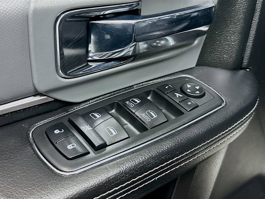 Used 2018 RAM 2500 Power Wagon w/ Leather & Luxury Group image 18