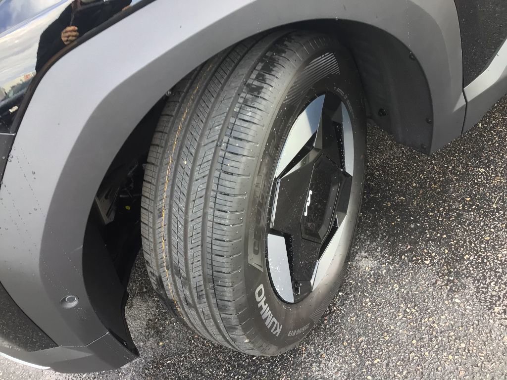 New 2026 Kia EV9 Wind image 20