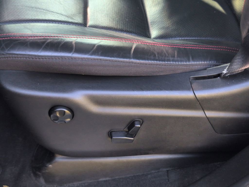 Used 2024 Dodge Durango R/T RWD image 12