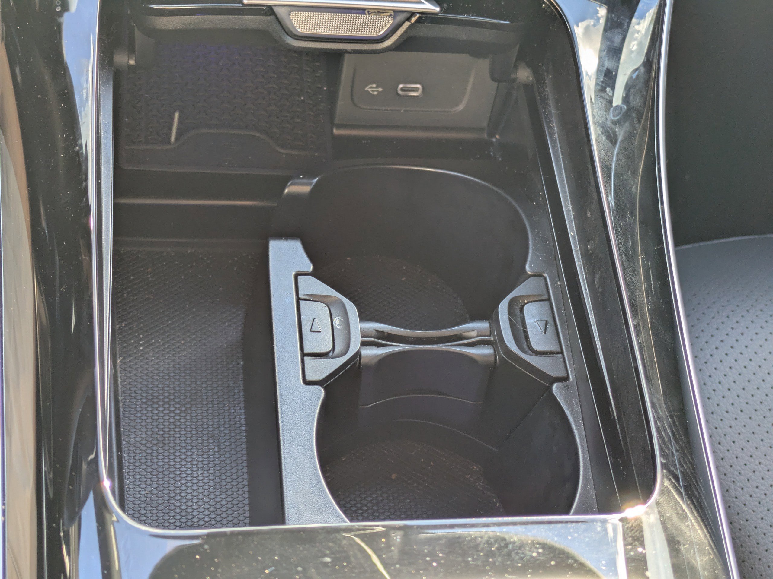 Certified 2024 Mercedes-Benz CLE 300 4MATIC Coupe image 25