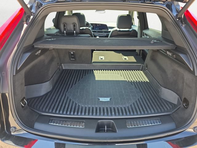 Used 2024 Cadillac XT4 Premium Luxury AWD/4WD image 25