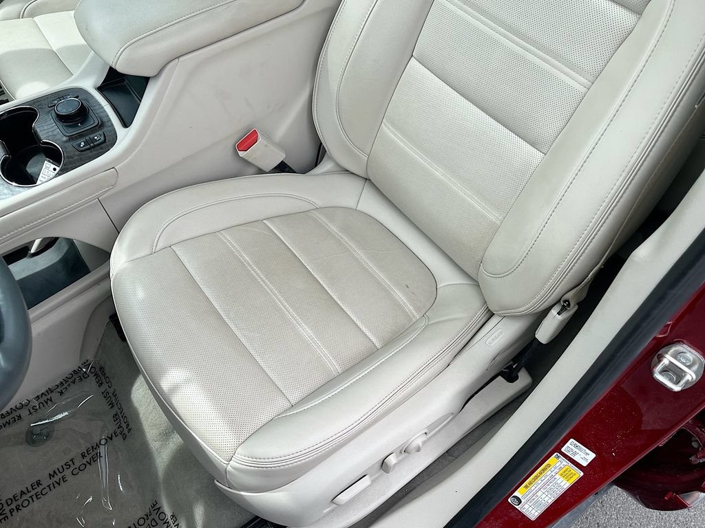 Used 2023 GMC Acadia Denali w/ Denali Ultimate Package AWD/4WD image 20