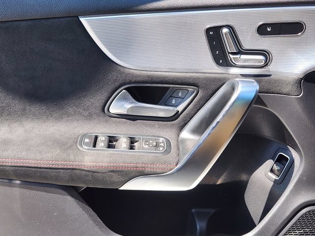 Used 2021 Mercedes-Benz A 220 image 26