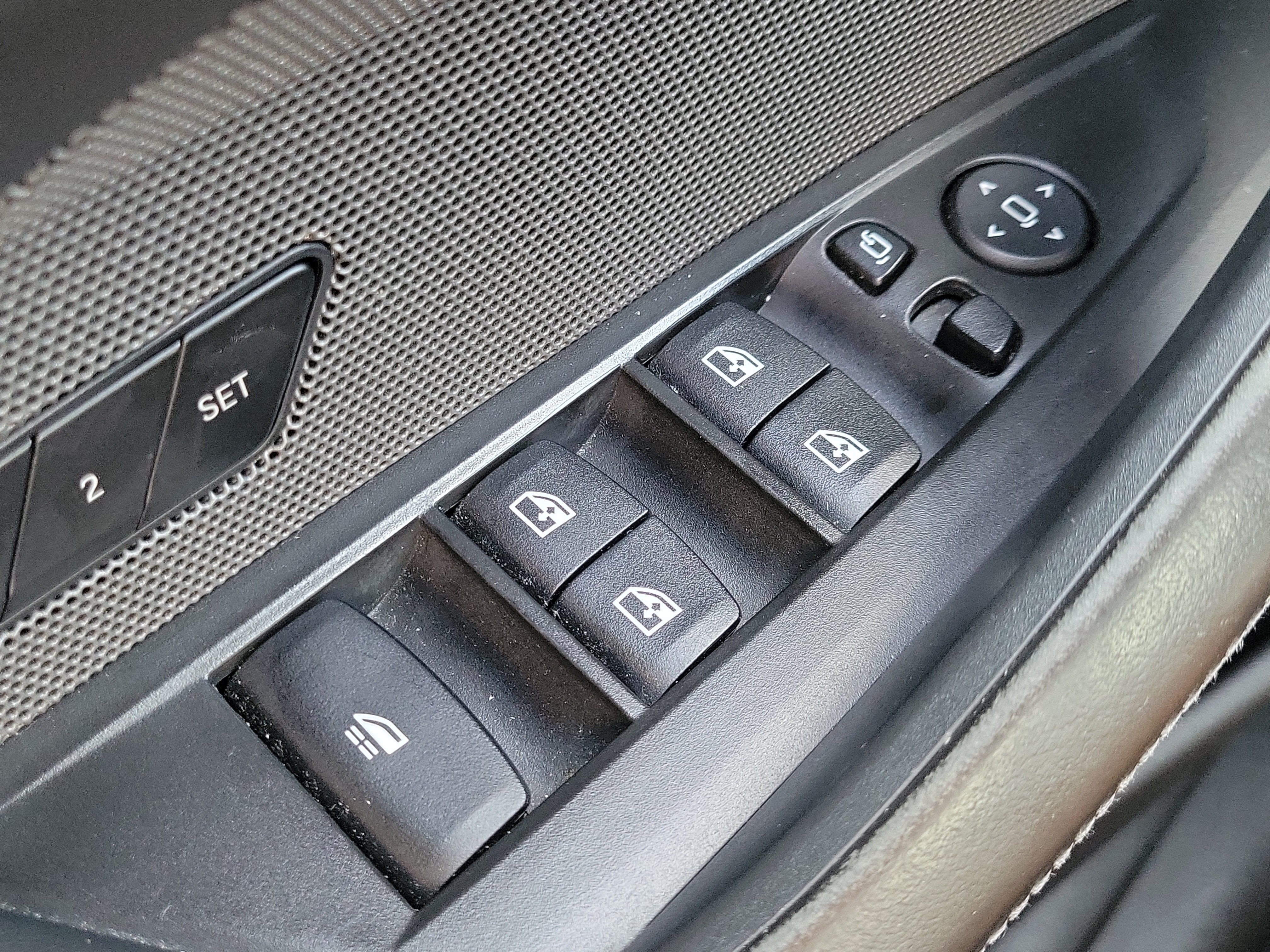 Used 2023 BMW M4 xDrive Competition AWD/4WD image 18