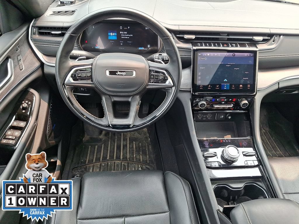 Used 2022 Jeep Grand Cherokee L Overland w/ Advanced Protech Group III AWD/4WD image 13