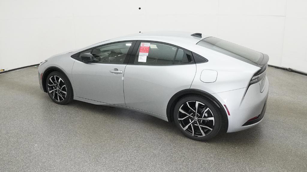 New 2026 Toyota Prius Plug-In Hybrid image 7