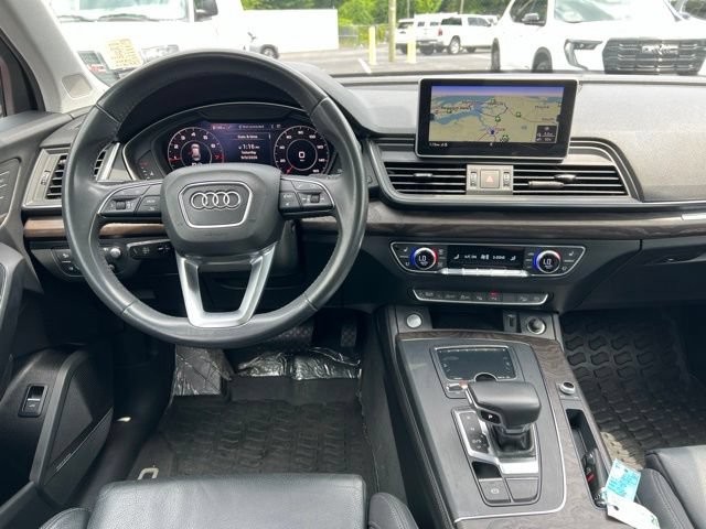 Used 2019 Audi Q5 Prestige w/ Prestige Package AWD/4WD image 9
