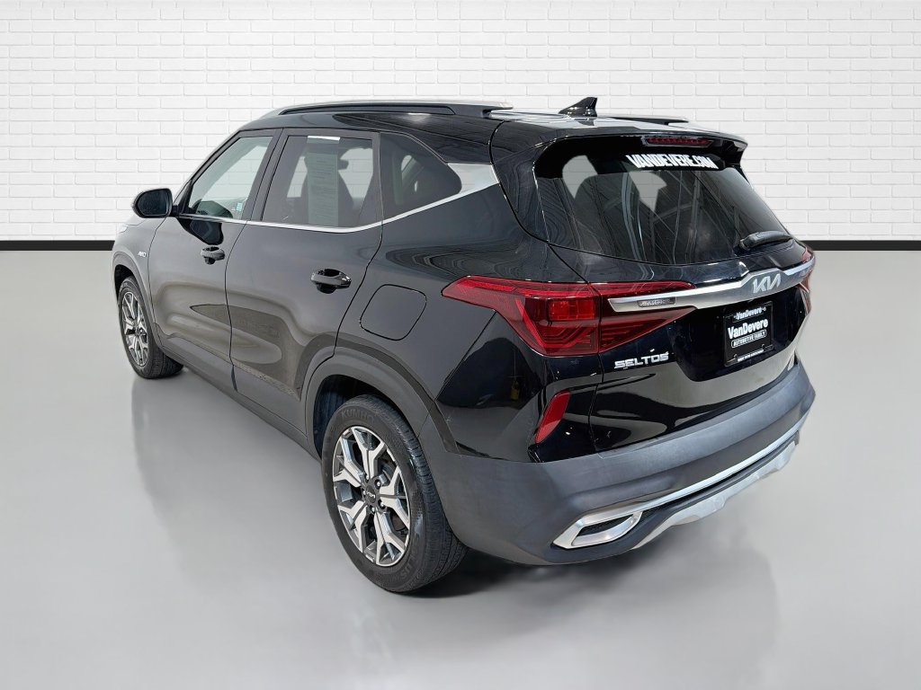 Used 2023 Kia Seltos EX AWD/4WD image 7