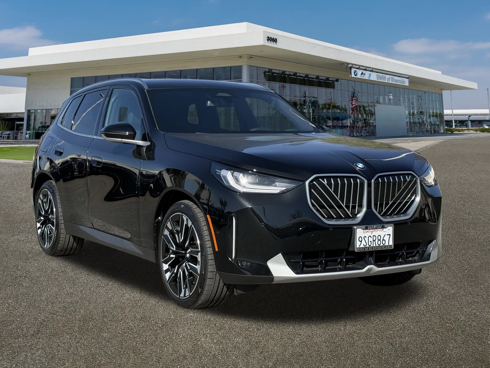 Used 2025 BMW X3 xDrive30i w/ Convenience Package image 2