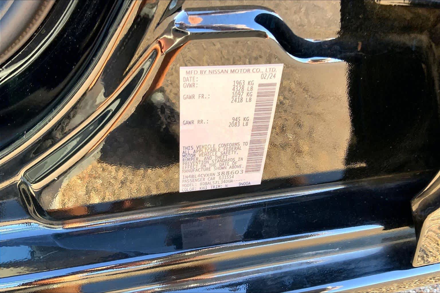Used 2024 Nissan Altima 2.5 SR FWD image 36
