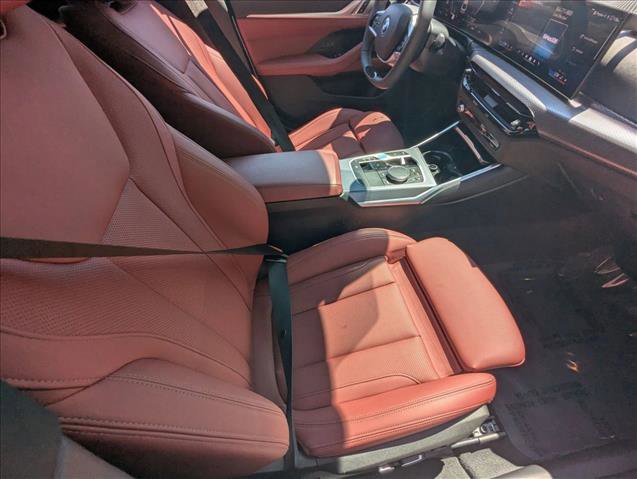 Used 2025 BMW i4 eDrive40 image 22