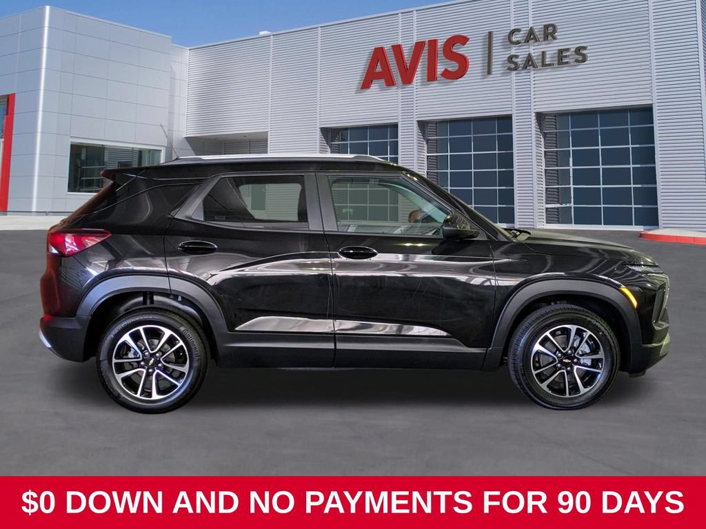Used 2025 Chevrolet TrailBlazer LT AWD/4WD image 5