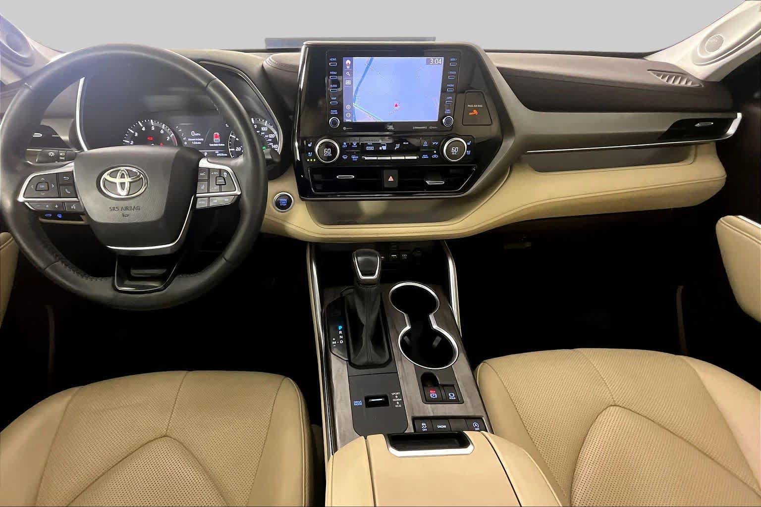 Used 2020 Toyota Highlander Limited FWD image 15