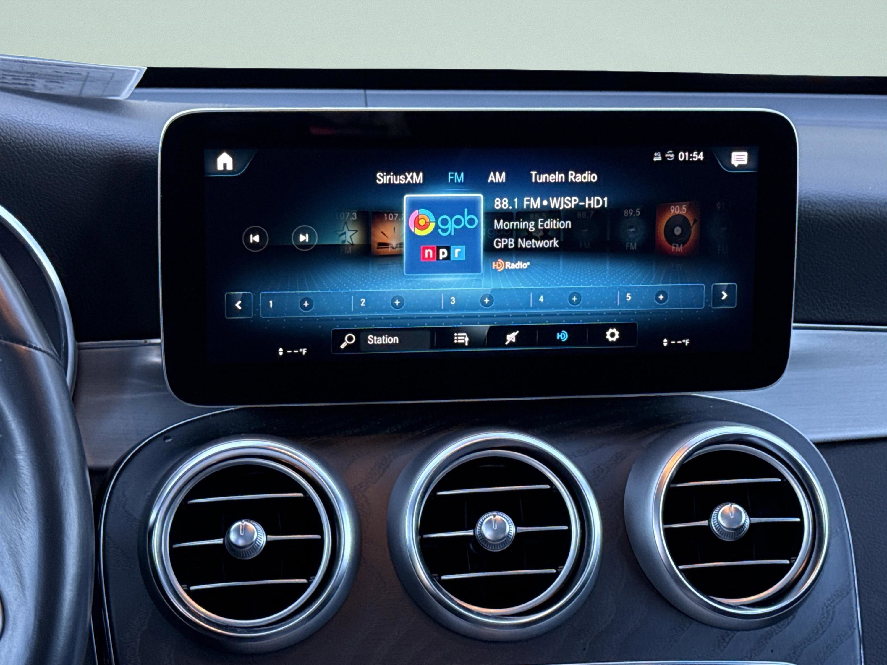 Certified 2022 Mercedes-Benz GLC 300 image 14