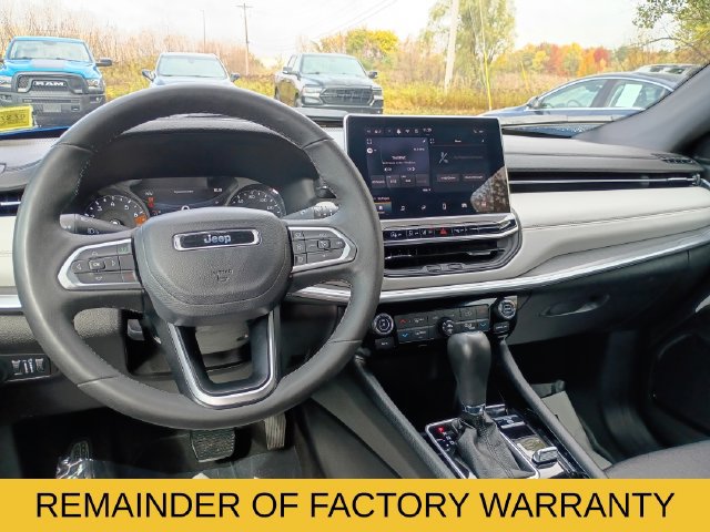Used 2024 Jeep Compass Limited AWD/4WD image 10
