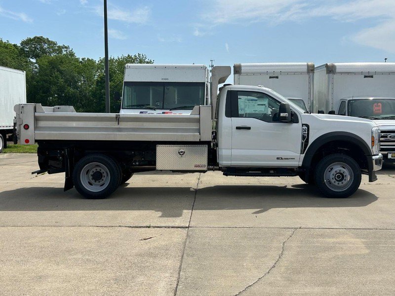 New 2025 Ford F450 XL w/ XL Chrome Package image 24