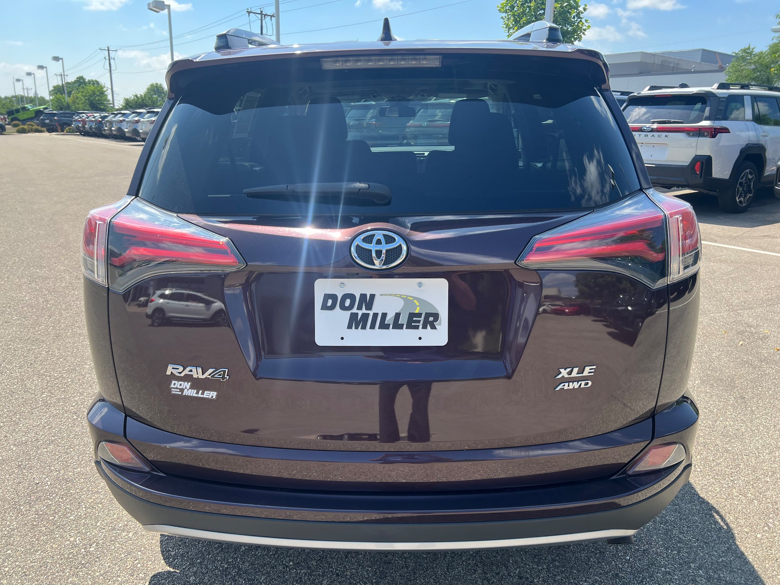 Used 2017 Toyota RAV4 XLE w/ All Weather Liner Package AWD/4WD image 6