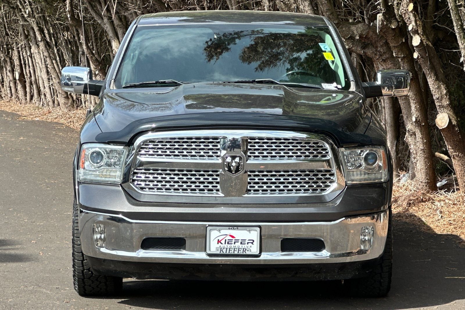 Used 2017 RAM 1500 Laramie w/ Convenience Group RWD image 9