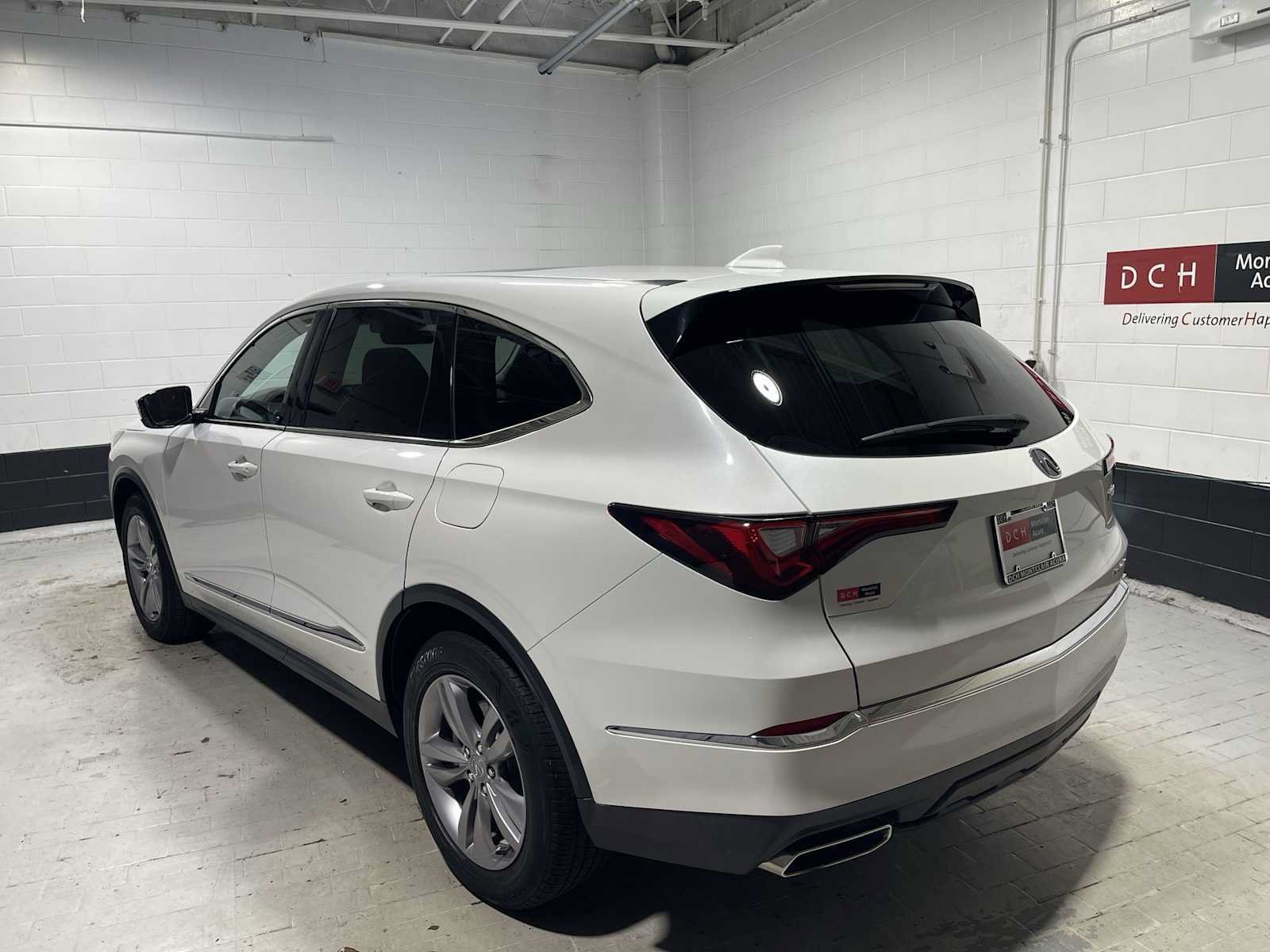 Certified 2024 Acura MDX SH-AWD image 4
