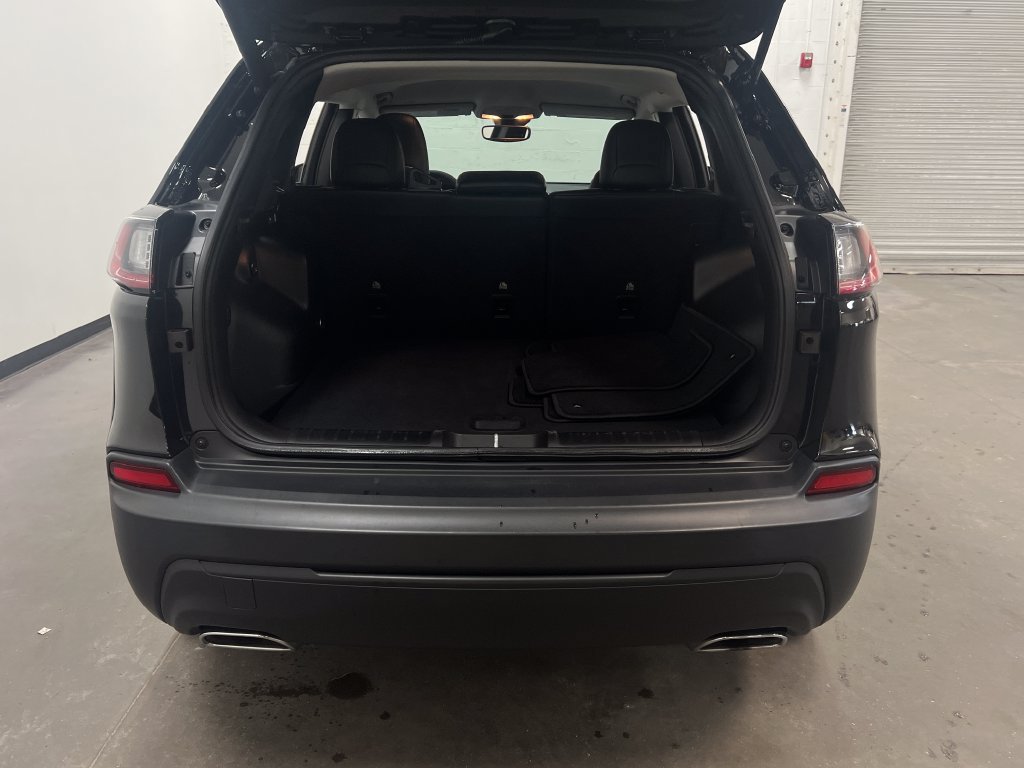 Used 2022 Jeep Cherokee Latitude Lux FWD image 23