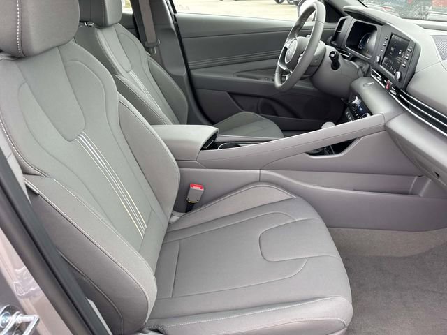 New 2026 Hyundai Elantra SEL Sport image 15