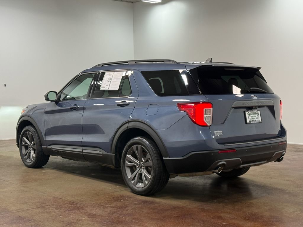 Used 2021 Ford Explorer XLT w/ Equipment Group 202A image 5